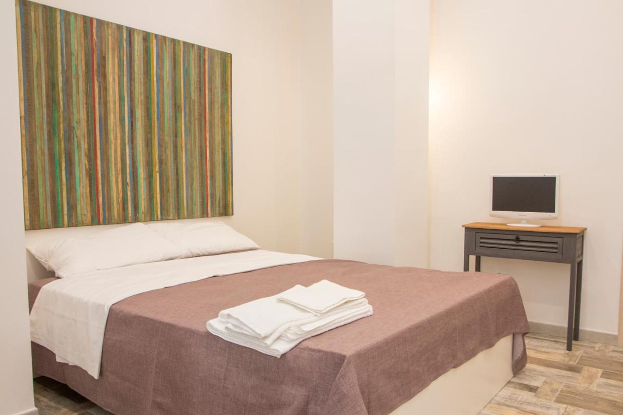 Fili Bed & Breakfast เนเปิลส์ ภายนอก รูปภาพ
