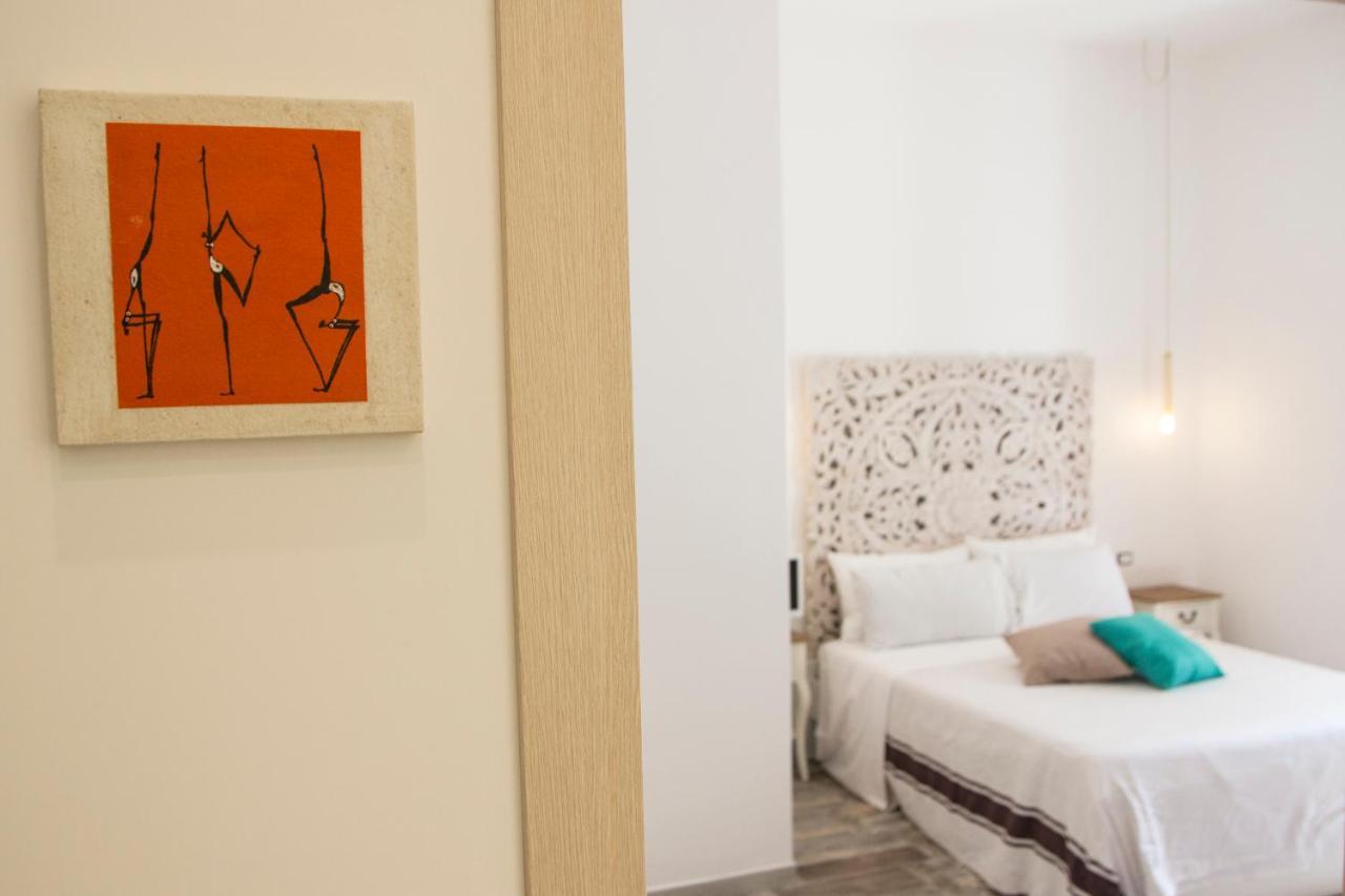 Fili Bed & Breakfast เนเปิลส์ ภายนอก รูปภาพ